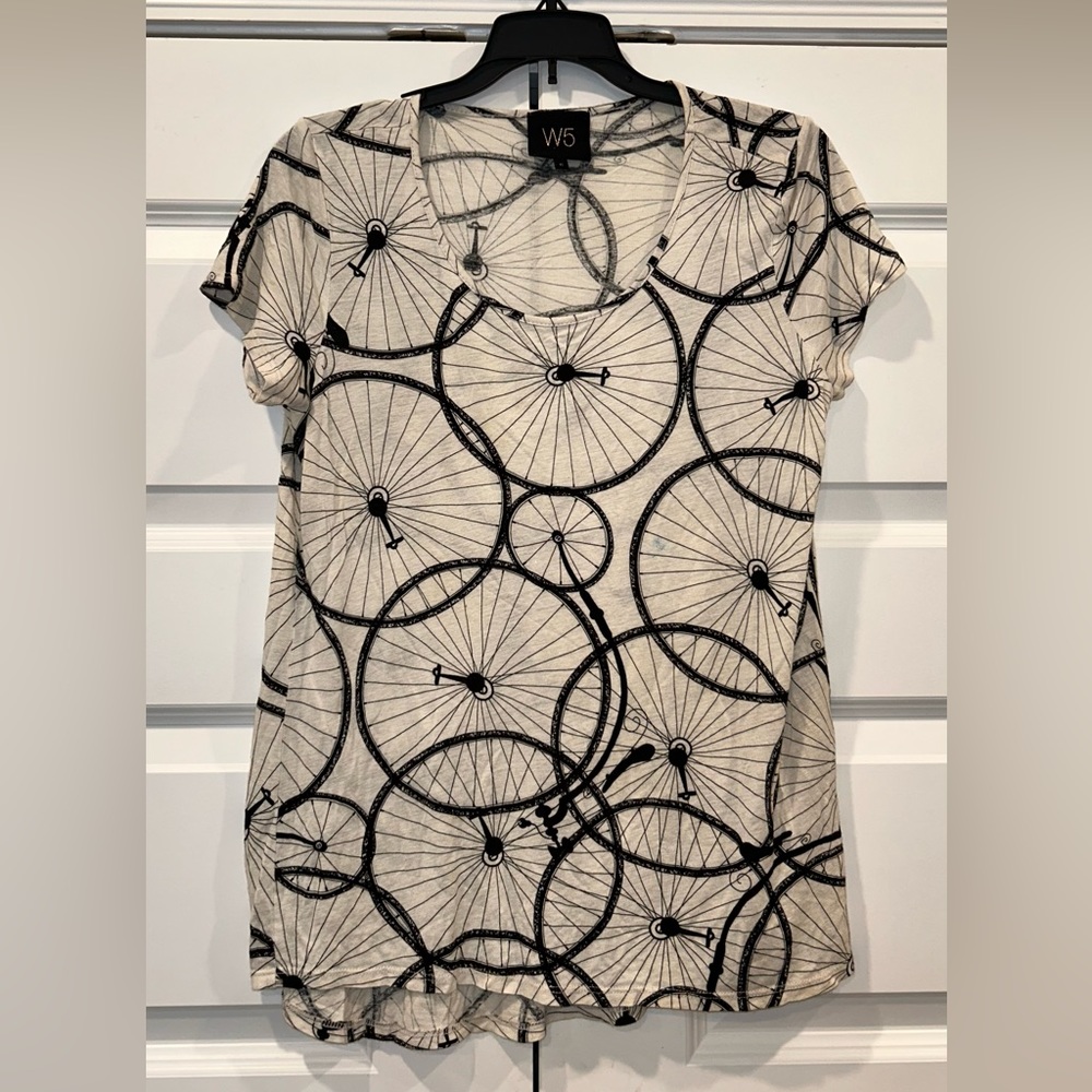 Women’s dress shirt